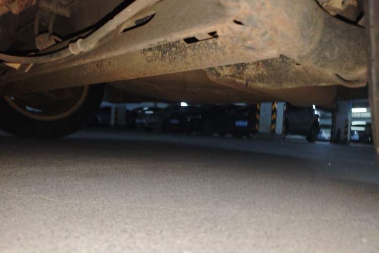 Used Nissan Sylphy 2012 Classic 1.6XE Manual Comfort Edition Chassis Rear Left