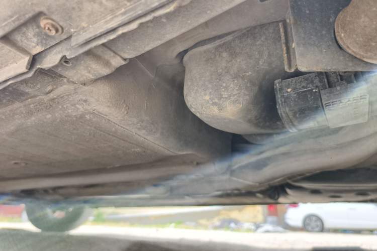 Used Nissan Sylphy 2012 Classic 1.6XE Manual Comfort Edition Chassis Rear Left