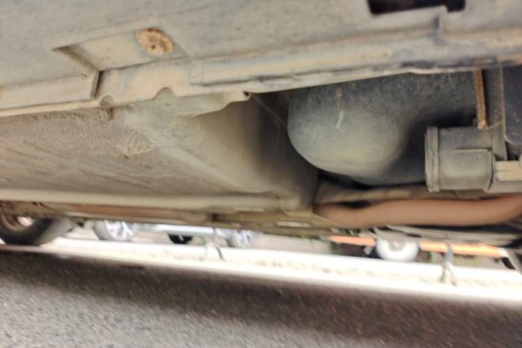Used Nissan Sylphy 2012 Classic 1.6XE Manual Comfort Edition Chassis Rear Left