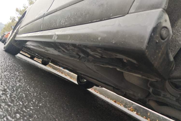 Used Nissan Sylphy 2012 Classic 1.6XE Manual Comfort Edition Chassis Rear Left