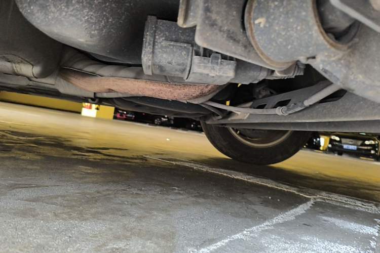 Used Nissan Sylphy 2012 Classic 1.6XE Automatic Comfort Edition Chassis Rear Left