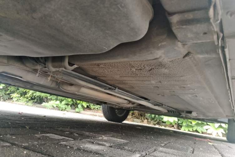 Used Nissan Sylphy 2012 Classic 1.6XE Manual Comfort Edition Chassis Rear Right
