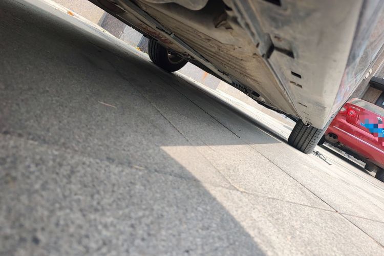 Used Nissan Sylphy 2012 Classic 1.6XE Manual Comfort Edition Chassis Rear Right