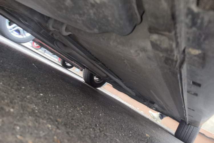 Used Nissan Sylphy 2012 Classic 1.6XE Automatic Comfort Edition Chassis Rear Right