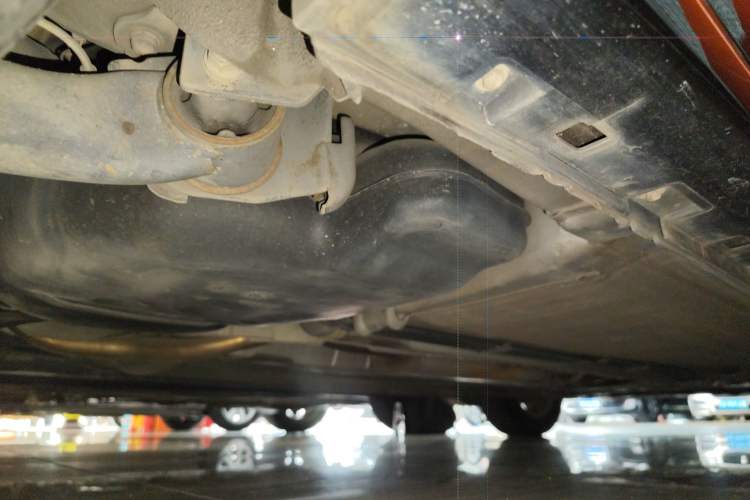 Used Nissan Sylphy 2012 Classic 1.6XE Automatic Comfort Edition Chassis Rear Right