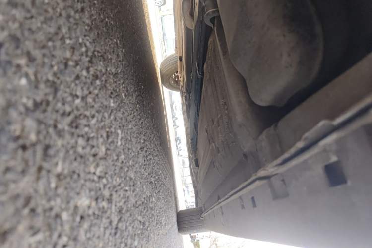 Used Nissan Sylphy 2012 Classic 1.6XE Manual Comfort Edition Chassis Rear Right