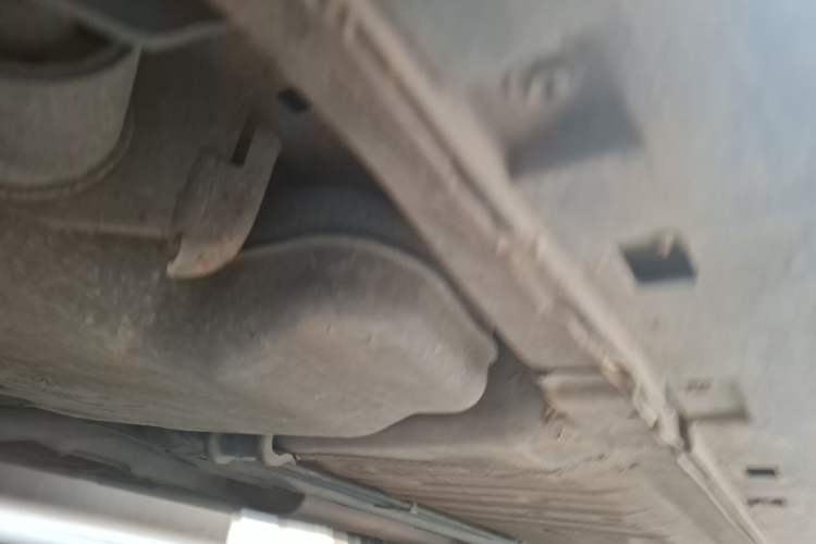 Used Nissan Sylphy 2012 Classic 1.6XE Manual Comfort Edition Chassis Rear Right