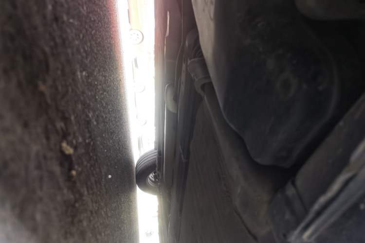 Used Nissan Sylphy 2012 Classic 1.6XE Manual Comfort Edition Chassis Rear Right