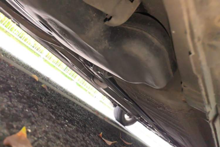 Used Nissan Sylphy 2012 Classic 1.6XE Manual Comfort Edition Chassis Rear Right
