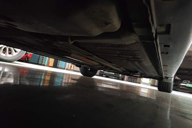 Used Nissan Sylphy 2012 Classic 1.6XE Manual Comfort Edition Chassis Rear Right