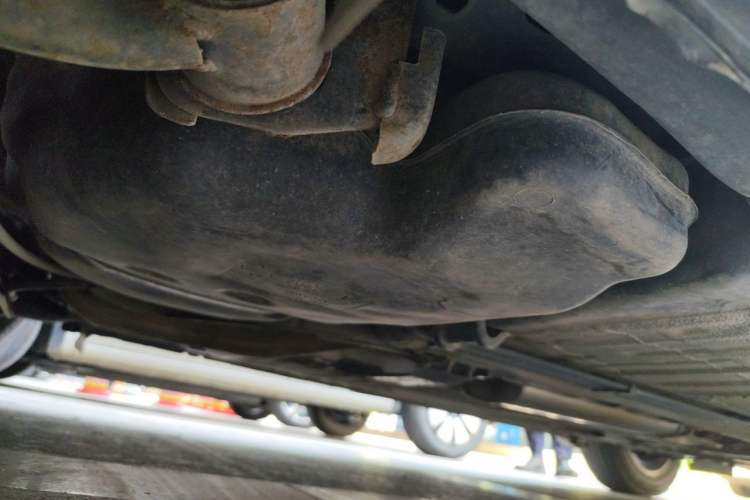 Used Nissan Sylphy 2012 1.6 XL Manual Luxury Edition Chassis Rear Right
