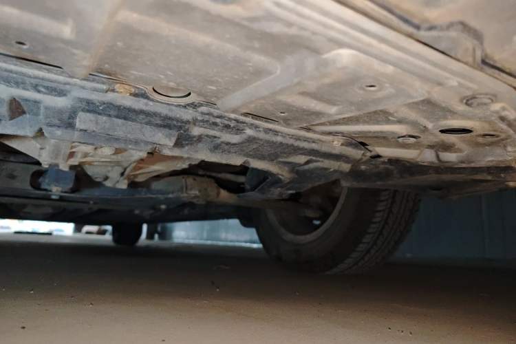 Used Nissan Sylphy 2012 Classic 1.6XE Manual Comfort Edition Chassis Rear Right