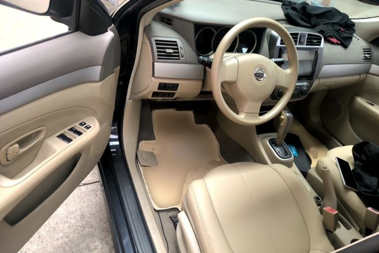 Used Nissan Sylphy 2012 Classic 1.6XE Automatic Comfort Edition Driver Seat