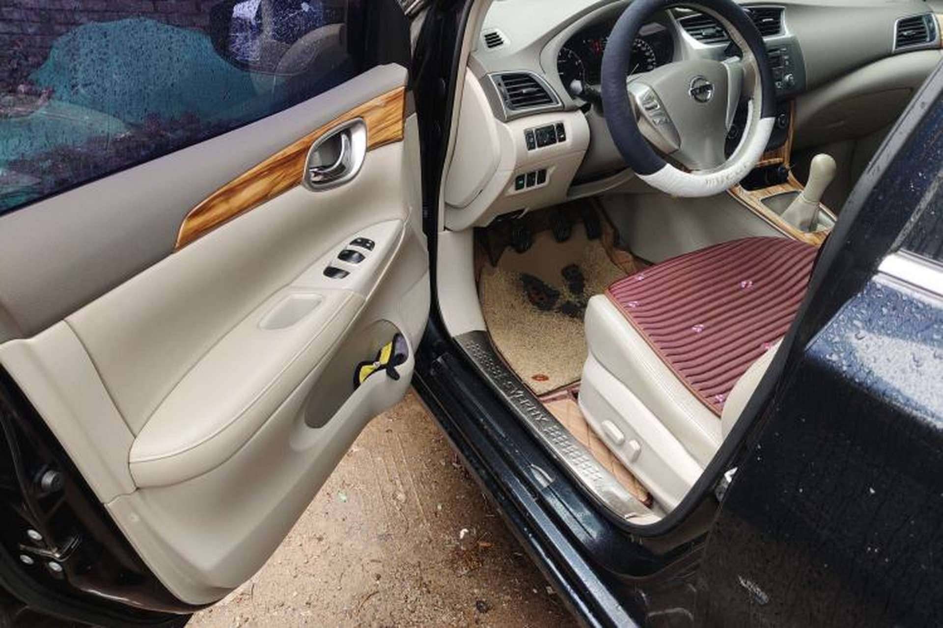 Used Nissan Sylphy 2012 1.6 XL Manual Luxury Edition Driver Seat