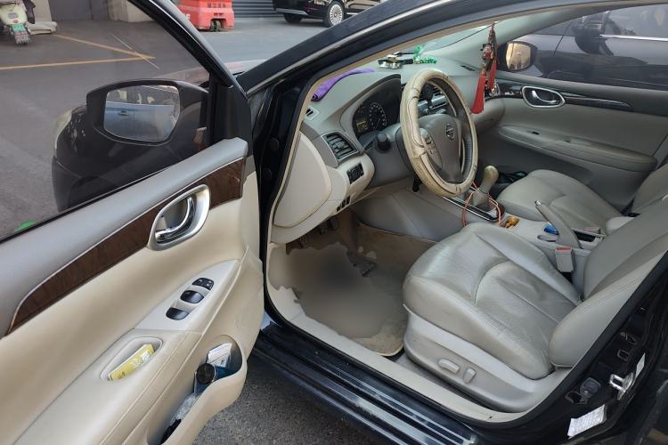 Used Nissan Sylphy 2012 1.6 XL Manual Luxury Edition Driver Seat
