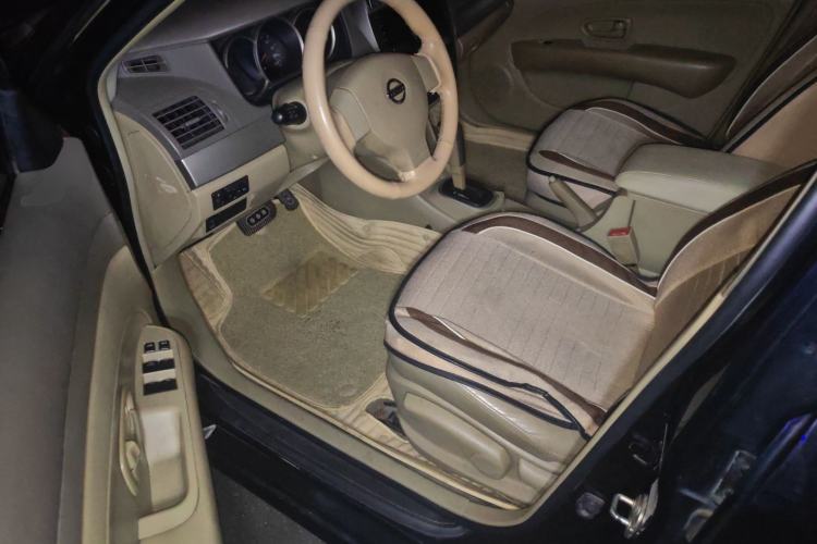 Used Nissan Sylphy 2012 Classic 1.6 XL Automatic Luxury Edition Driver Seat