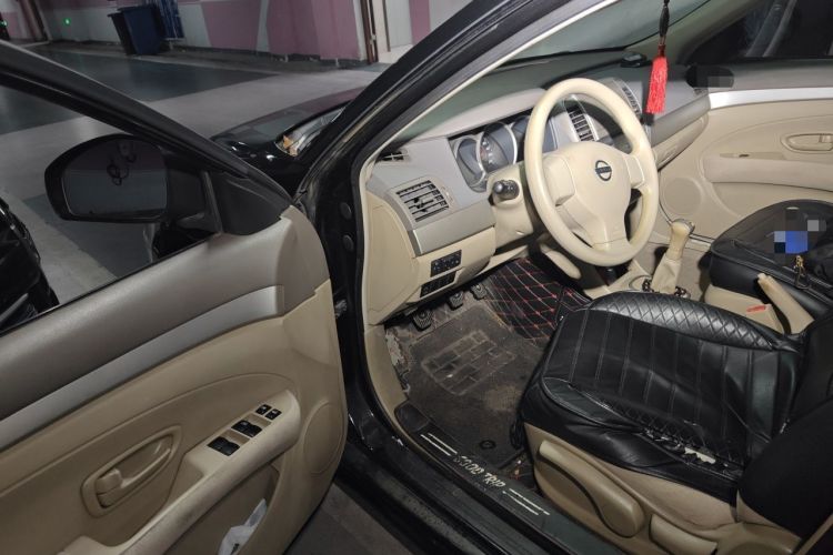 Used Nissan Sylphy 2012 Classic 1.6XE Manual Comfort Edition Driver Seat