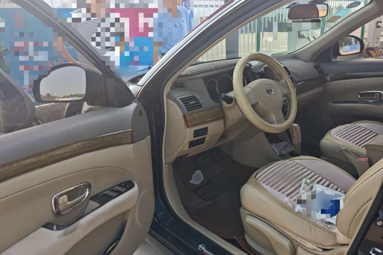 Used Nissan Sylphy 2012 Classic 1.6XE Automatic Comfort Edition Driver Seat