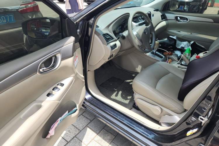 Used Nissan Sylphy 2012 1.6XE CVT Comfort Edition Driver Seat