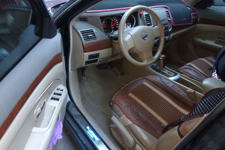 Used Nissan Sylphy 2012 Classic 1.6 XL Automatic Luxury Edition Driver Seat