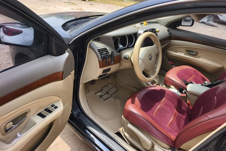 Used Nissan Sylphy 2012 Classic 1.6XE Manual Comfort Edition Driver Seat