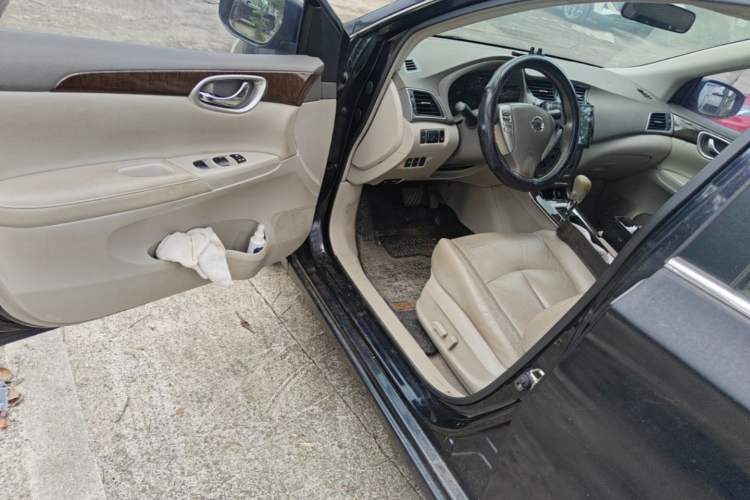 Used Nissan Sylphy 2012 1.6 XL CVT Luxury Edition Driver Seat