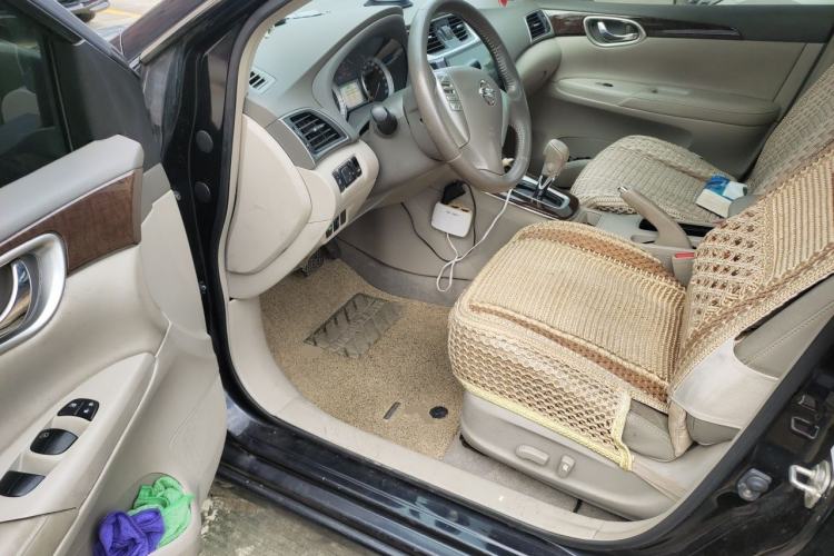 Used Nissan Sylphy 2012 1.8XL CVT Luxury Edition Driver Seat