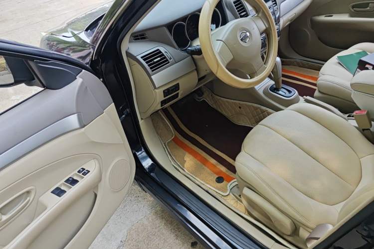 Used Nissan Sylphy 2012 Classic 1.6 XL Automatic Luxury Edition Driver Seat