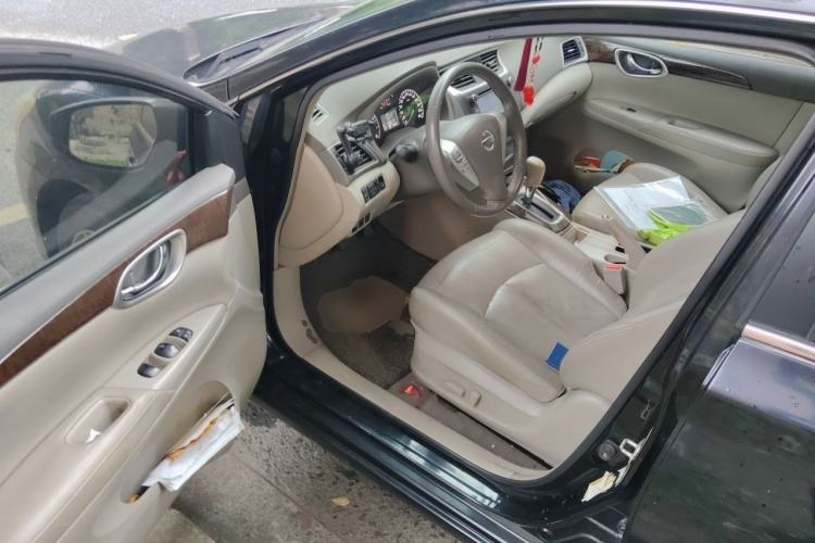 Used Nissan Sylphy 2012 1.6 XL CVT Luxury Edition Driver Seat