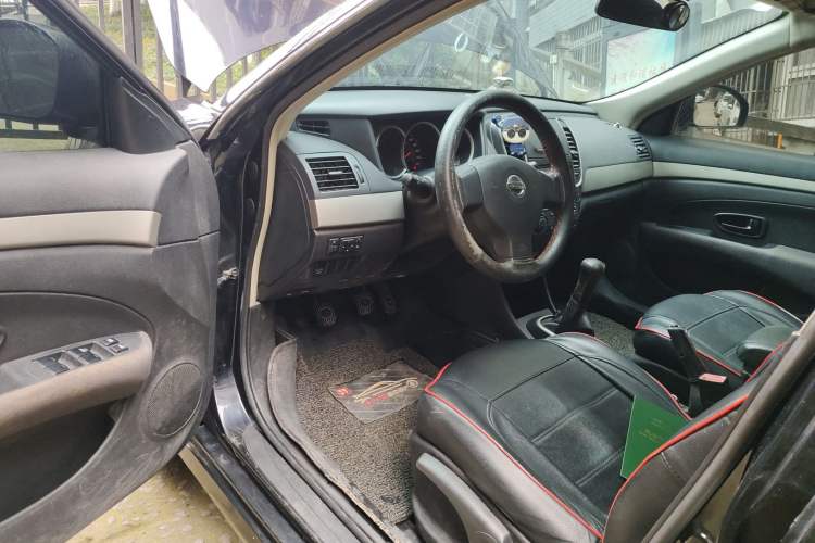 Used Nissan Sylphy 2012 Classic 1.6XE Manual Comfort Edition Driver Seat