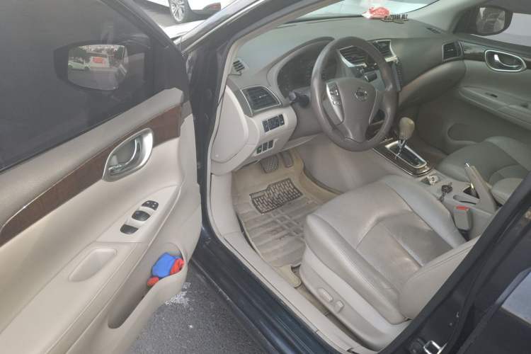 Used Nissan Sylphy 2012 1.6 XL CVT Luxury Edition Driver Seat