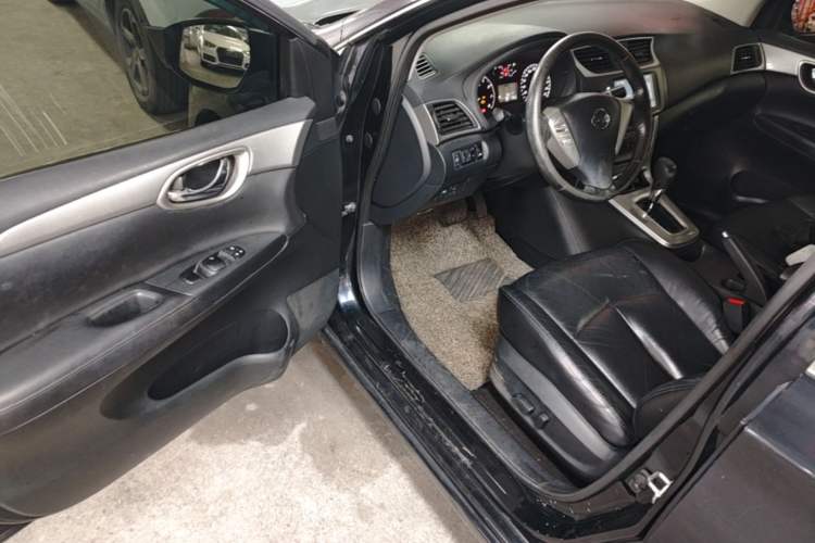 Used Nissan Sylphy 2012 1.6 XL CVT Luxury Edition Driver Seat