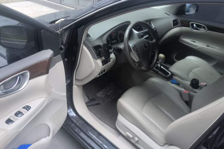 Used Nissan Sylphy 2012 1.6 XL CVT Luxury Edition Driver Seat