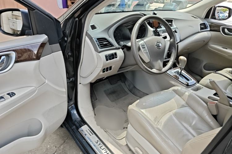 Used Nissan Sylphy 2012 1.6 XL CVT Luxury Edition Driver Seat