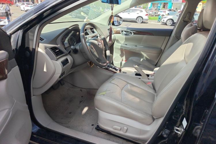Used Nissan Sylphy 2012 1.6 XL CVT Luxury Edition Driver Seat