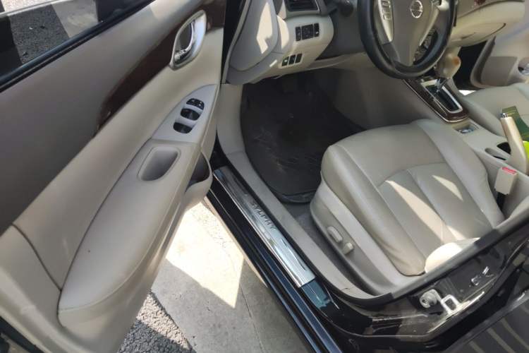 Used Nissan Sylphy 2012 1.6 XL CVT Luxury Edition Driver Seat