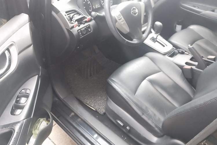 Used Nissan Sylphy 2012 1.6 XL CVT Luxury Edition Driver Seat