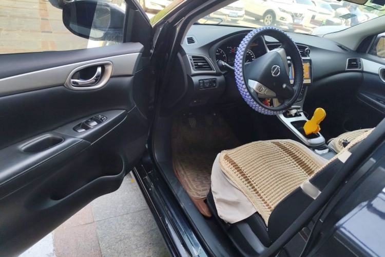 Used Nissan Sylphy 2012 1.6 XL Manual Luxury Edition Driver Seat
