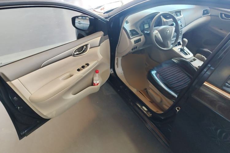 Used Nissan Sylphy 2012 1.6XE CVT Comfort Edition Driver Seat