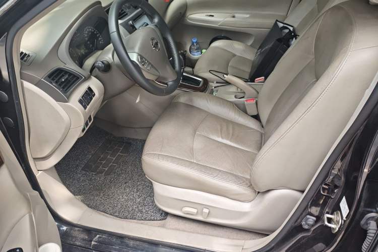 Used Nissan Sylphy 2012 1.6 XL CVT Luxury Edition Driver Seat