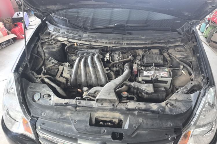 Used Nissan Sylphy 2012 Classic 1.6XE Manual Comfort Edition Engine Bay