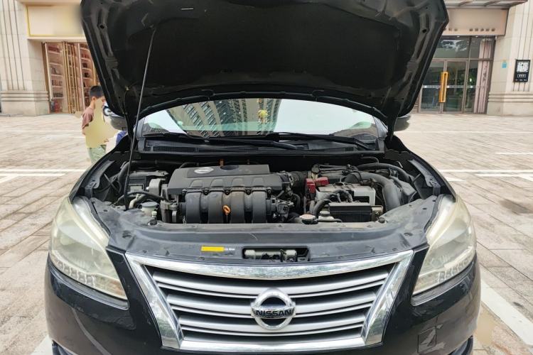 Used Nissan Sylphy 2012 1.8XL CVT Luxury Edition Engine Bay