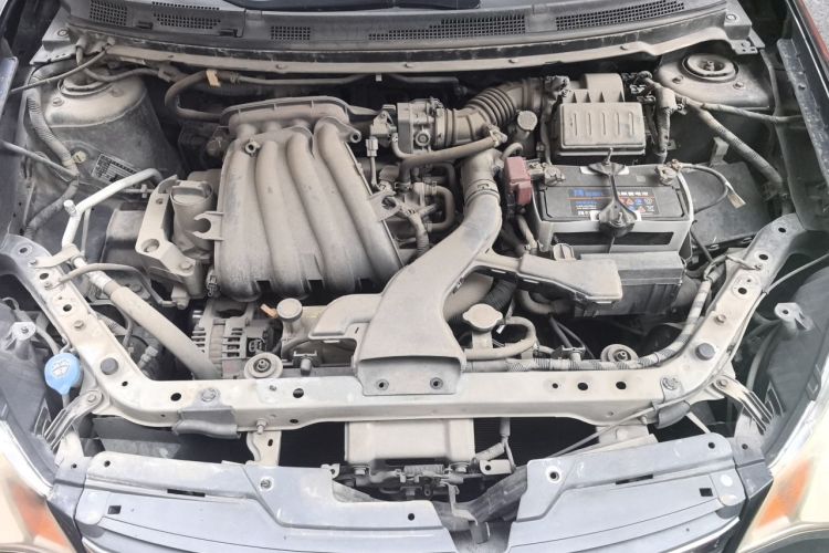 Used Nissan Sylphy 2012 Classic 1.6XE Automatic Comfort Edition Engine Bay