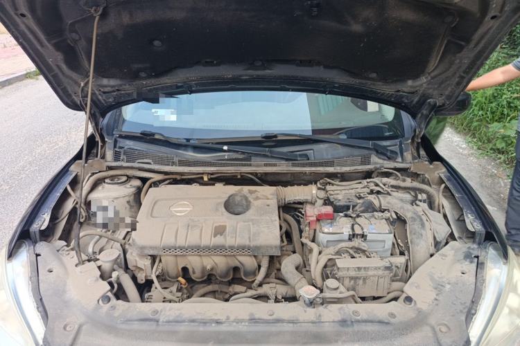 Used Nissan Sylphy 2012 1.6 XL Manual Luxury Edition Engine Bay
