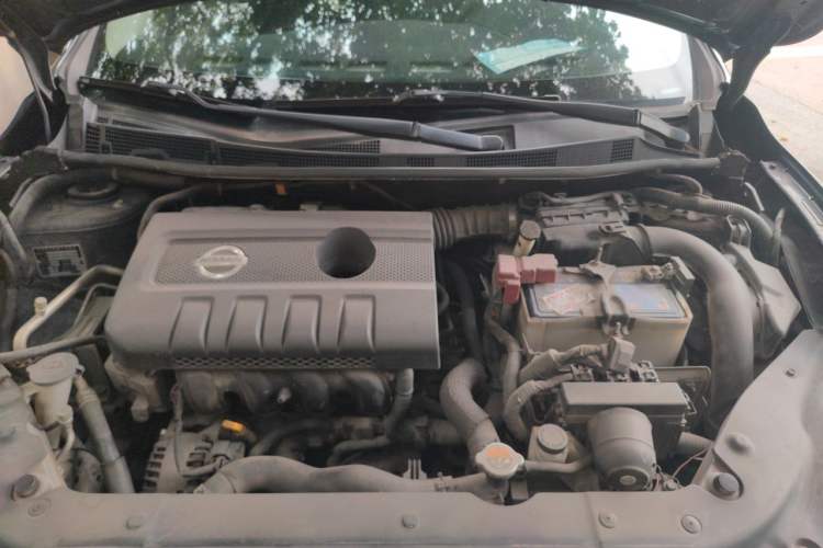 Used Nissan Sylphy 2012 1.6XE CVT Comfort Edition Engine Bay