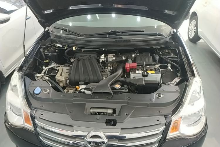 Used Nissan Sylphy 2012 Classic 1.6XE Manual Comfort Edition Engine Bay