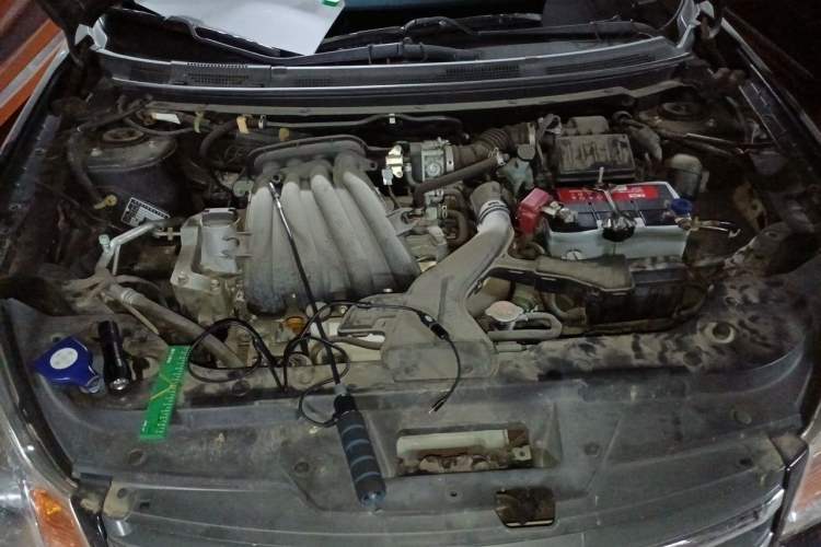 Used Nissan Sylphy 2012 Classic 1.6XE Manual Comfort Edition Engine Bay