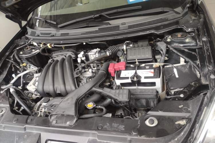 Used Nissan Sylphy 2012 Classic 1.6XE Automatic Comfort Edition Engine Bay