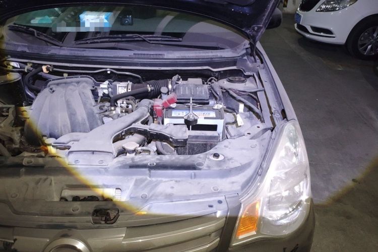 Used Nissan Sylphy 2012 Classic 1.6XE Manual Comfort Edition Engine Bay Left