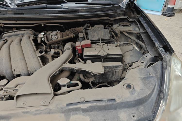 Used Nissan Sylphy 2012 Classic 1.6XE Manual Comfort Edition Engine Bay Left